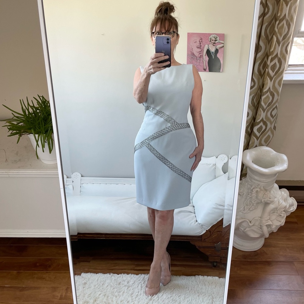 NEW LIGHT GREY SLEEVELESS DRESS V BACK ZIPPER SILVER BEADING DIAGONAL